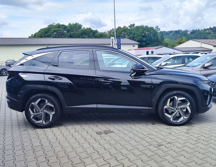 Hyundai Tucson 4