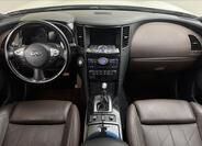 Infiniti FX30 7