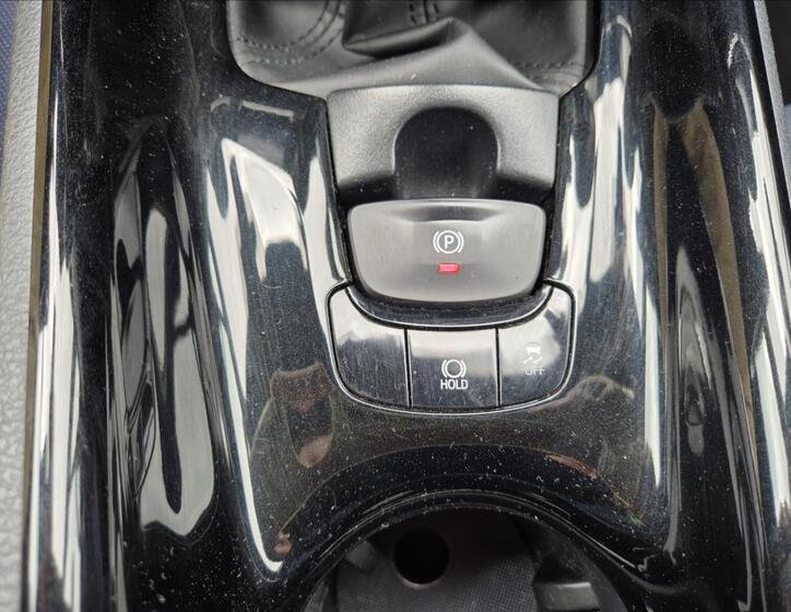 Toyota C-HR 12