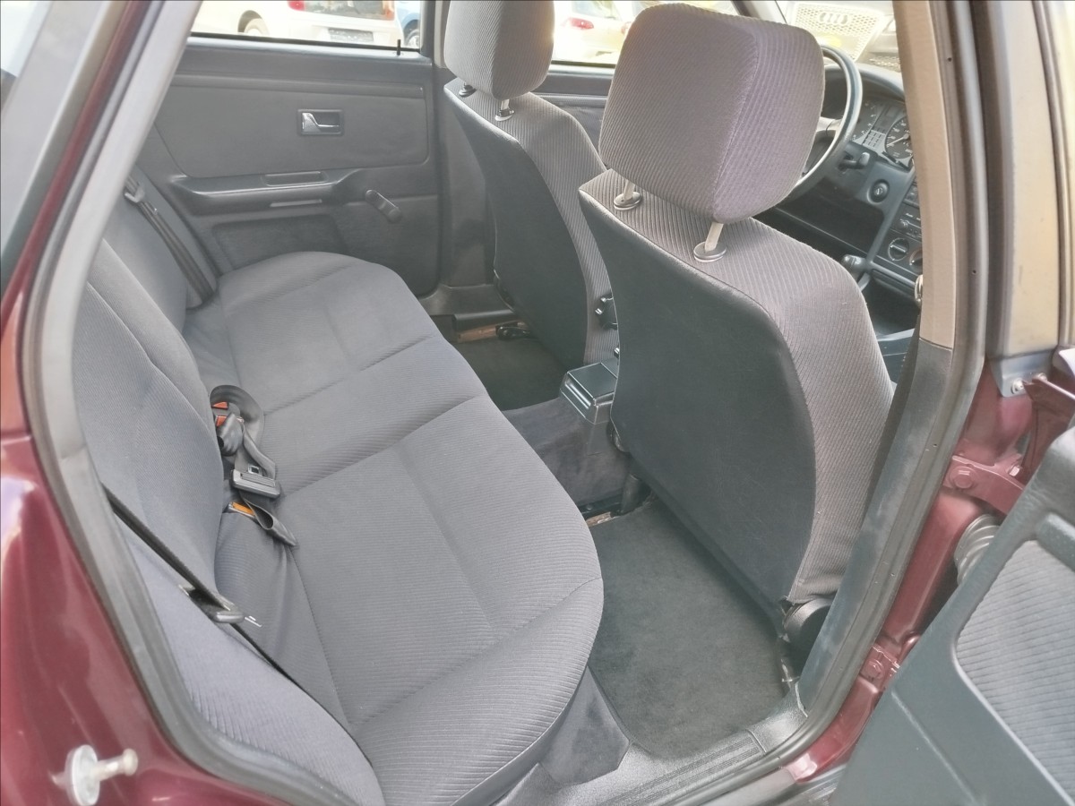 Audi 80