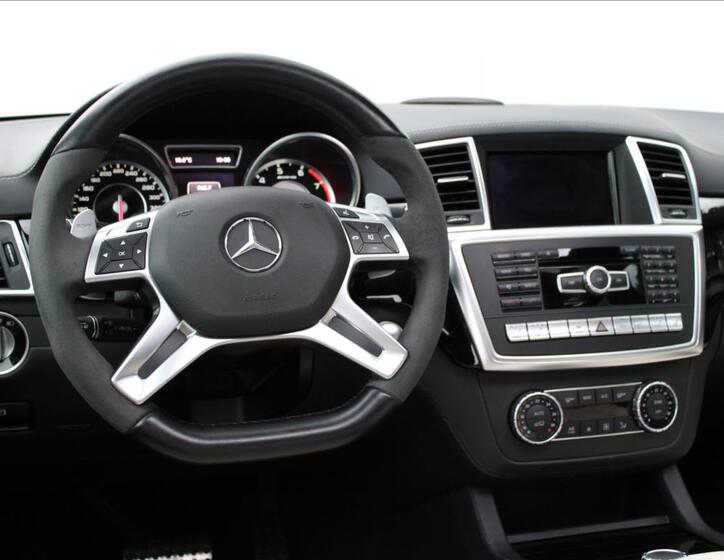 Mercedes-Benz Třídy M 18