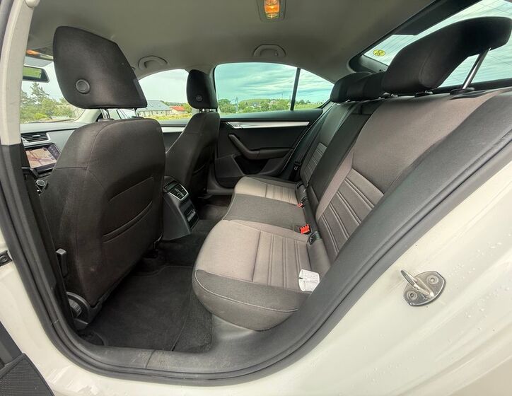 Škoda Octavia 10