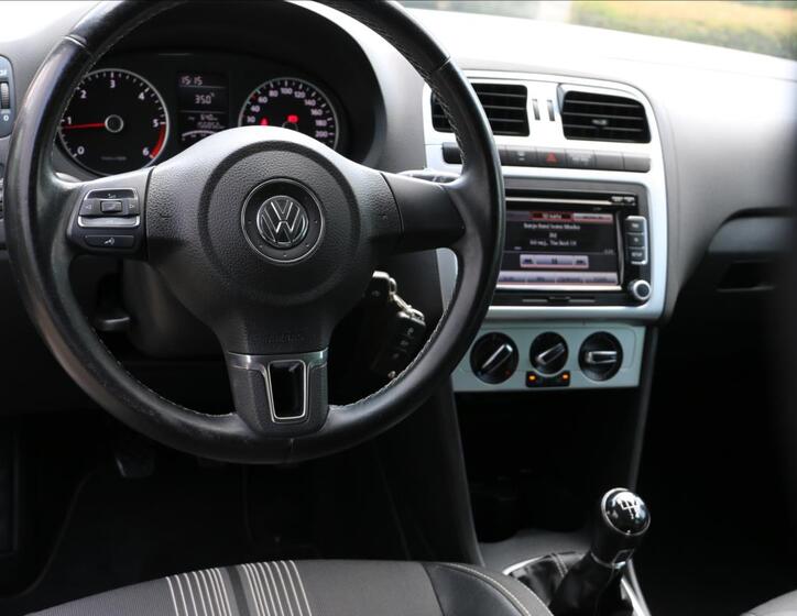 Volkswagen Polo 23