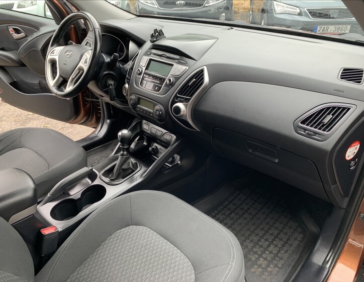 Hyundai ix35 13