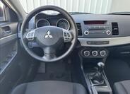 Mitsubishi Lancer 29