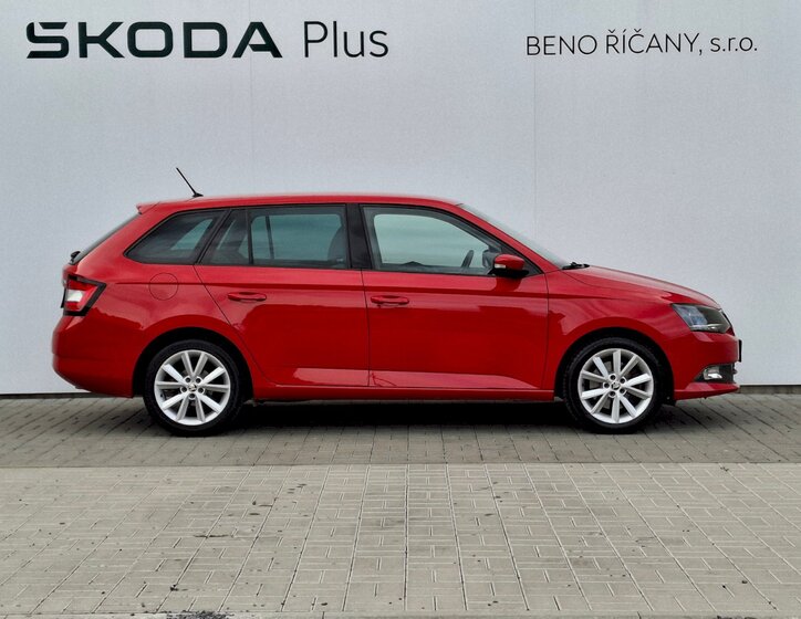 Škoda Fabia 16