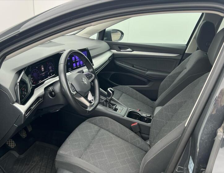 Volkswagen Golf 22