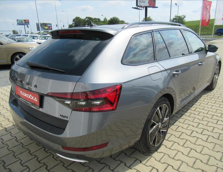 Škoda Superb 2