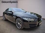 Jaguar XE 2