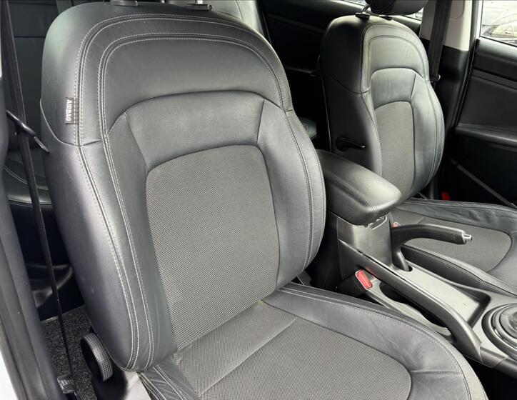 KIA Sportage 32