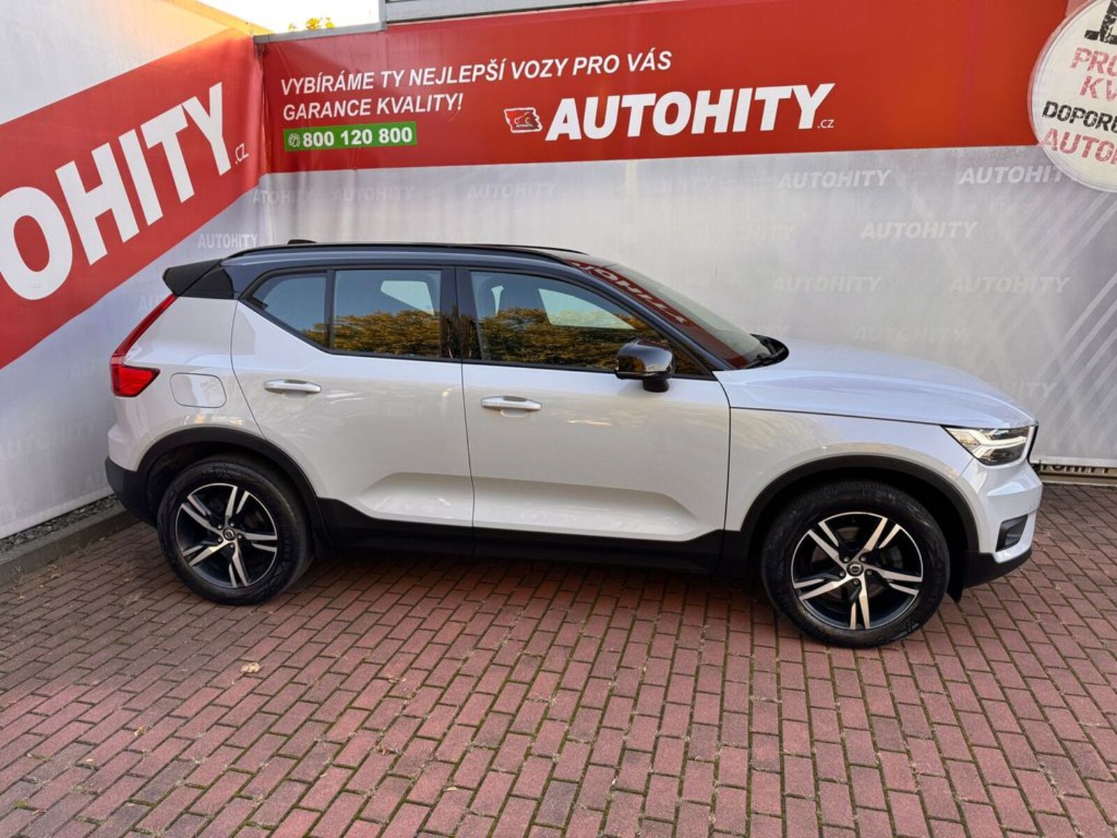 Volvo XC40 6