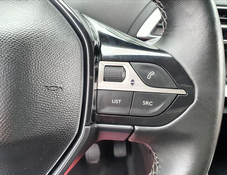 Peugeot 5008 22