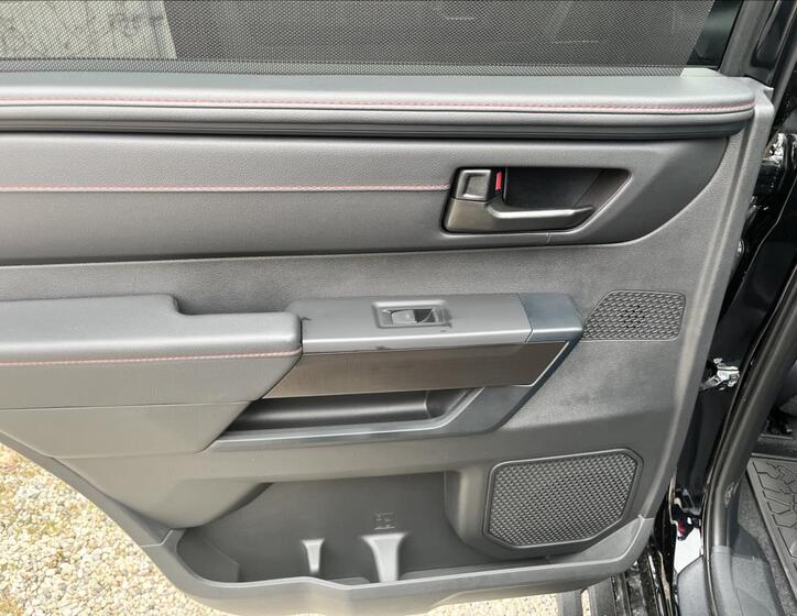 Toyota Sequoia 19