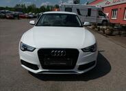 Audi A5 4