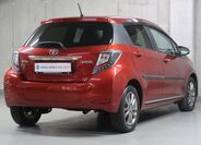 Toyota Yaris 5