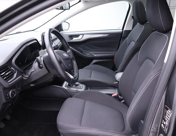 Ford Focus 11