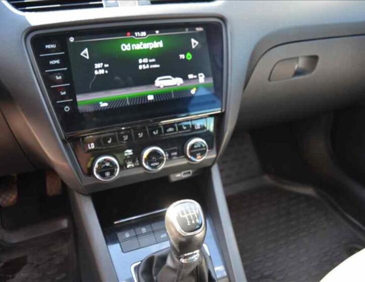 Škoda Octavia 15
