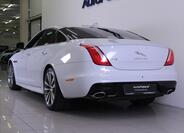 Jaguar XJ 3