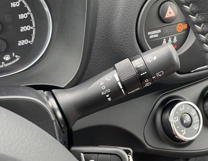 Toyota Yaris 17