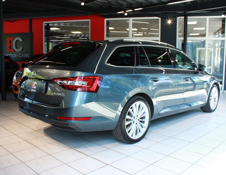 Škoda Superb 6
