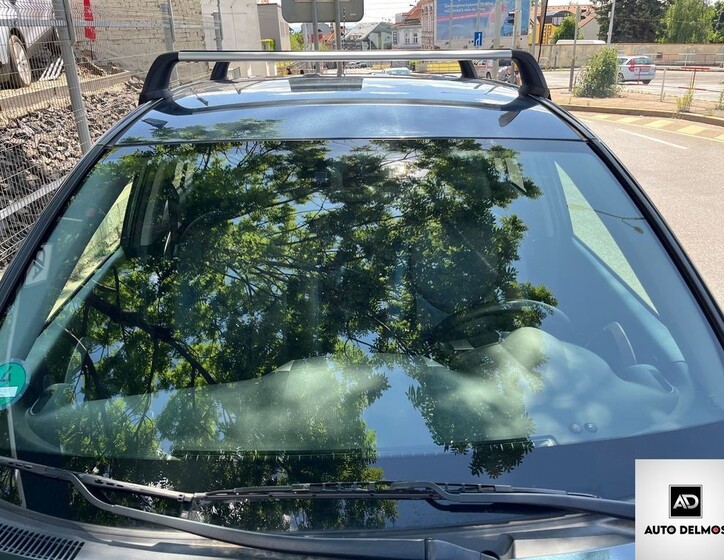 Toyota RAV4 12