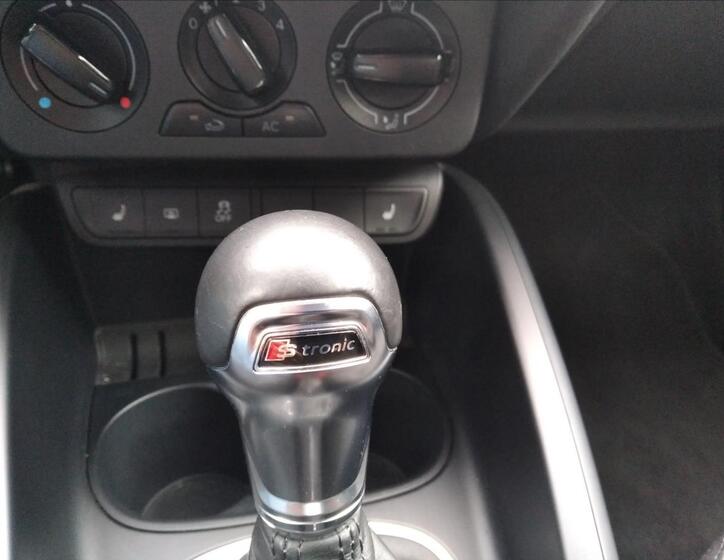 Audi A1 13