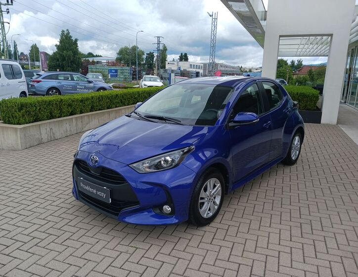 Toyota Yaris 2