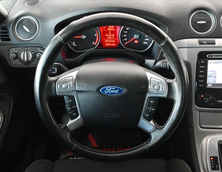 Ford S-MAX 16