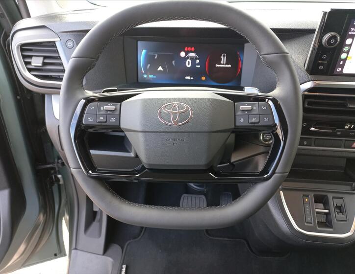 Toyota ProAce Verso 11