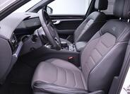 Volkswagen Touareg 14