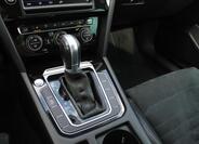 Volkswagen Passat 25