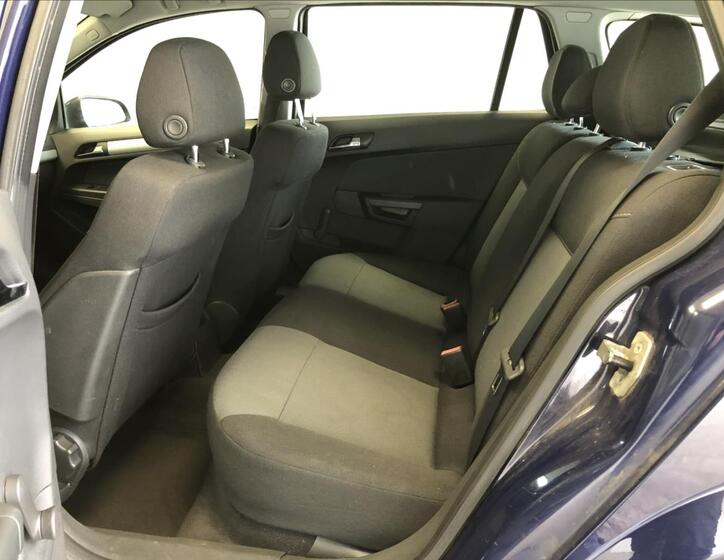 Opel Astra 10