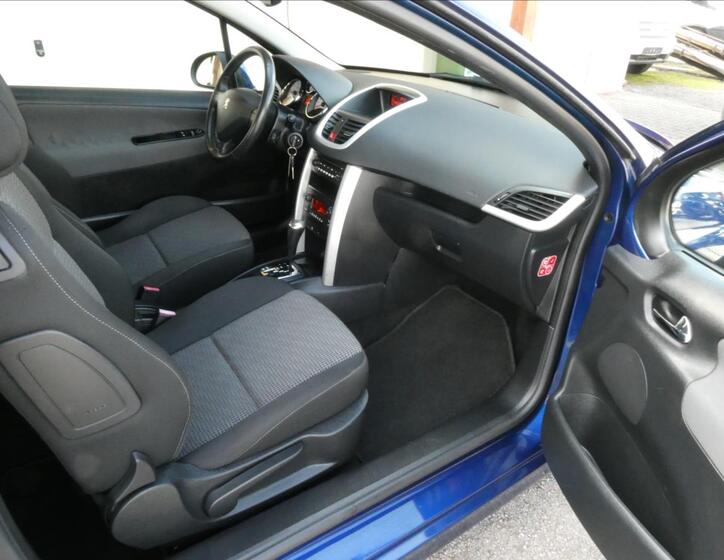 Peugeot 207 19