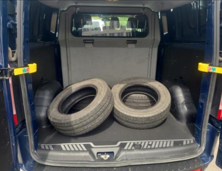 Ford Transit Custom 12