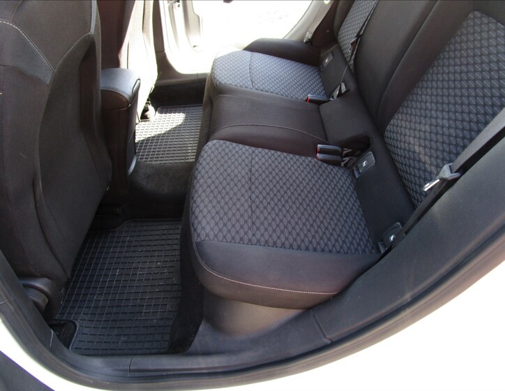 Opel Astra 28