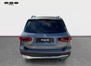 Mercedes-Benz GLB 4