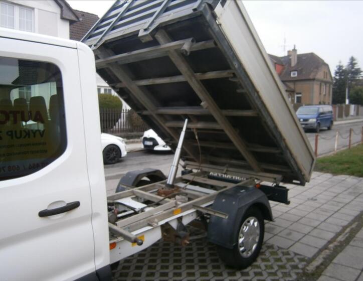 Ford Transit 8