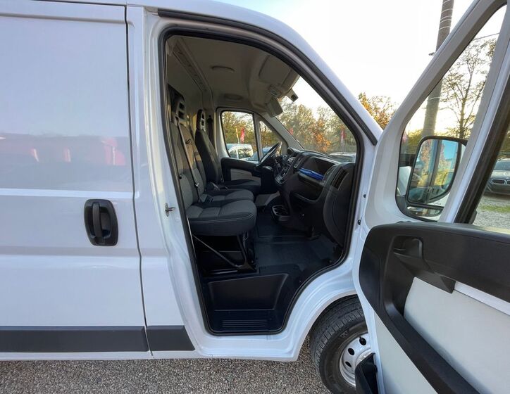 Fiat Ducato 12