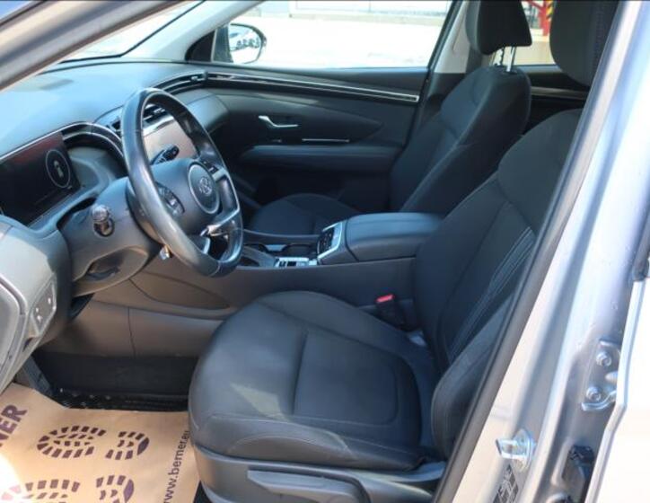 Hyundai Tucson 11