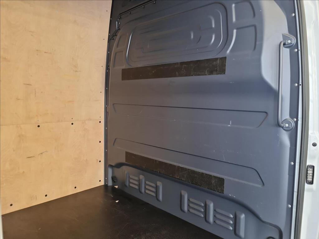 Mercedes-Benz Sprinter 18