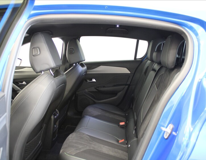Peugeot 308 7