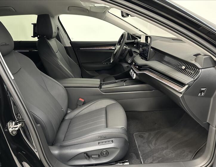 Škoda Superb 31