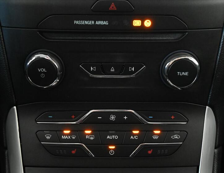 Ford S-MAX 21