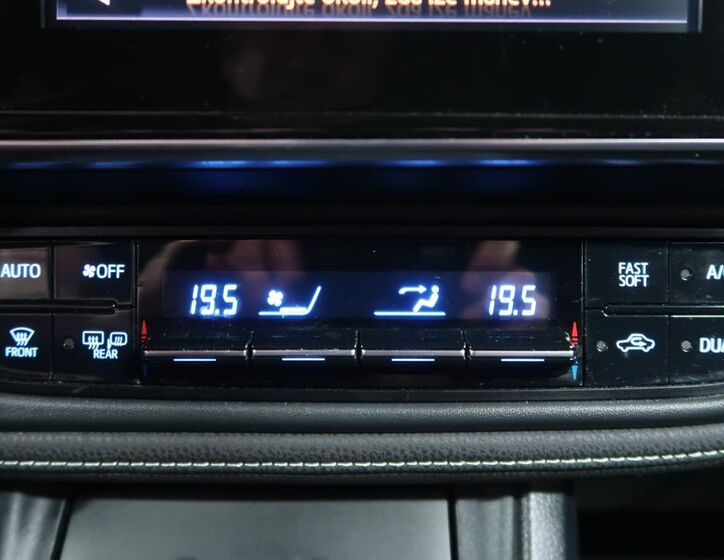 Toyota Corolla 21