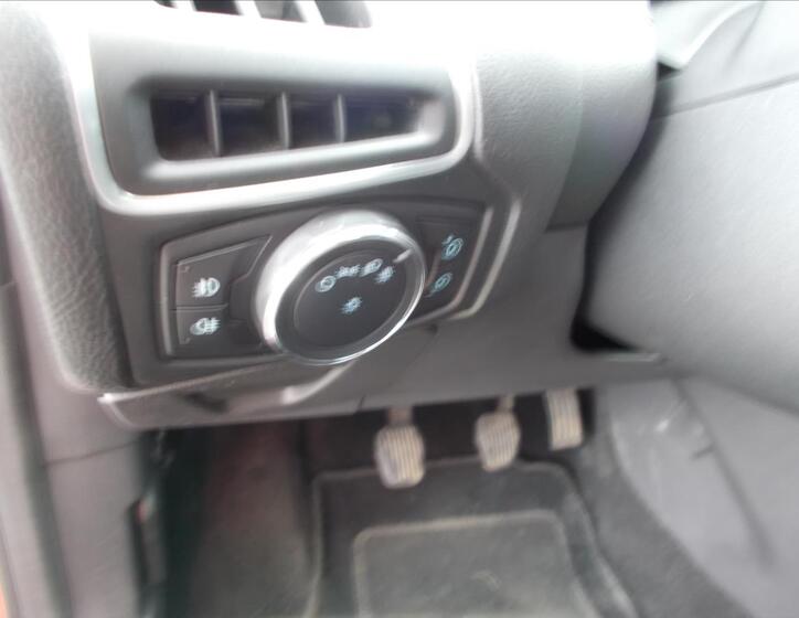 Ford Focus 27