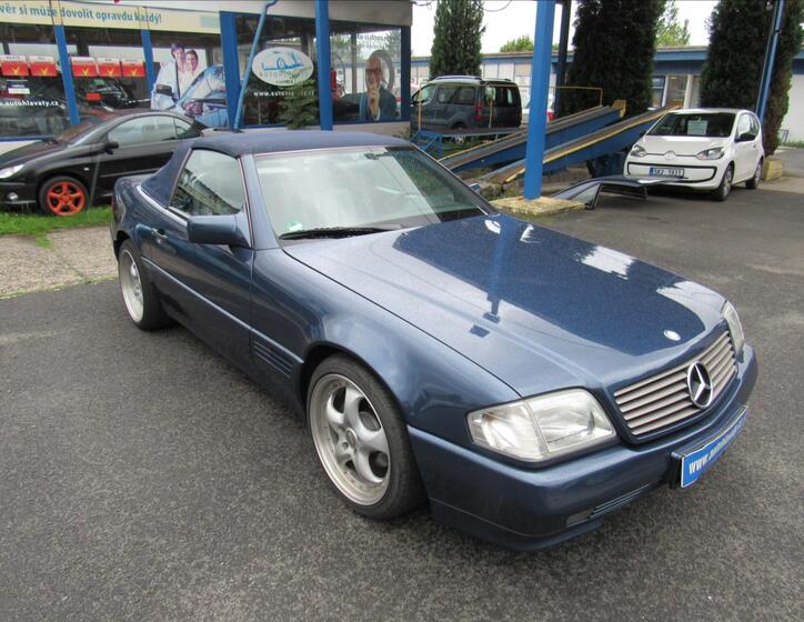 Mercedes-Benz SL 12