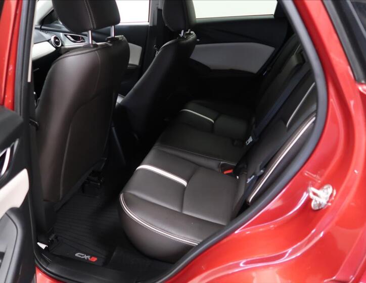 Mazda CX-3 8