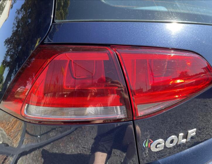 Volkswagen Golf 35