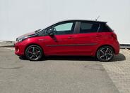 Toyota Yaris 7