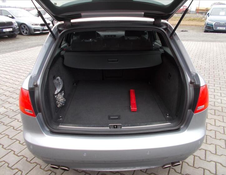 Audi S4 13